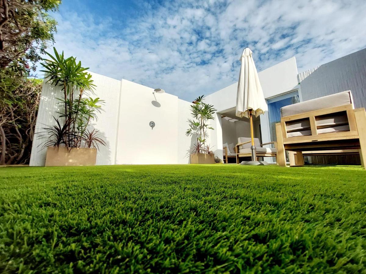 Bungalow De Diseno Hidromasajes Terraza Y Piscina. San Bartolomé Luaran gambar