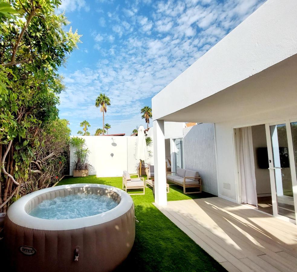 Bungalow De Diseno Hidromasajes Terraza Y Piscina. San Bartolomé Luaran gambar